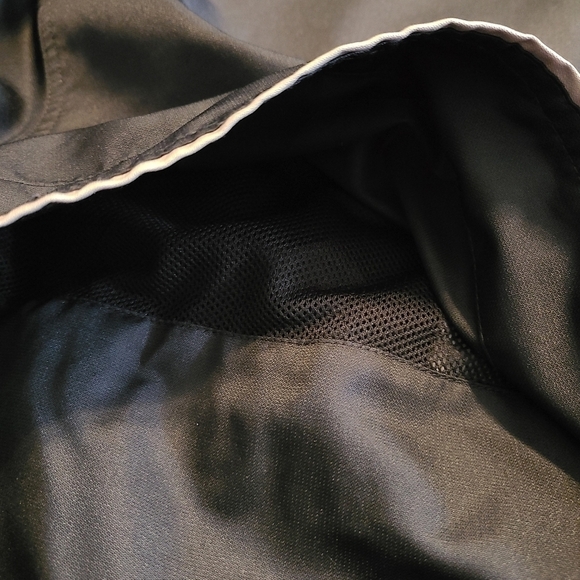 Cutter & Buck Zip Front Jacket, Size XL - Picture 10 of 12